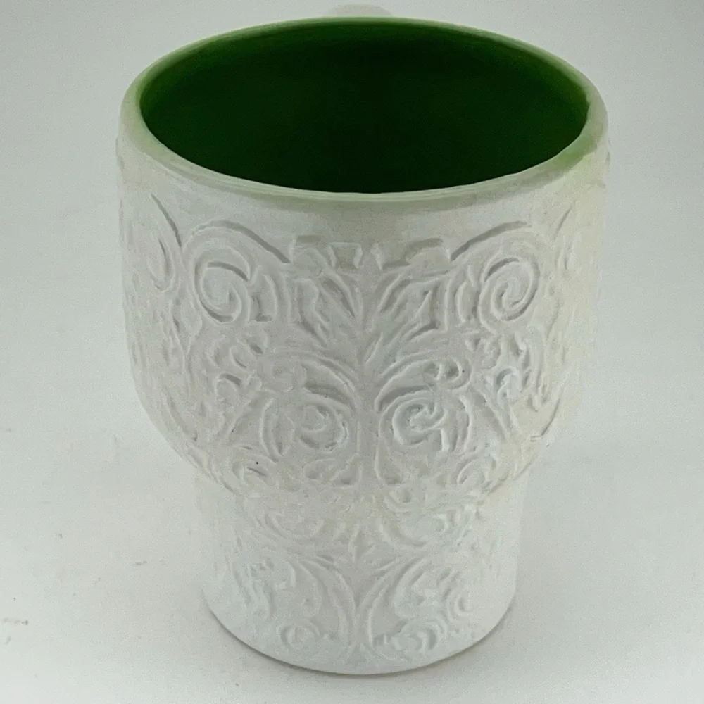 Vintage Holt Howard 1965 Mugs Set of 3 White Green Coffee Tea Filagree Ornate - Picture 9 of 11